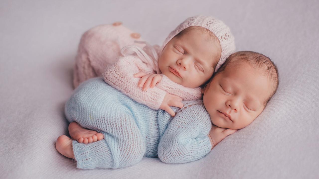 Kūdikiai mergaitė ir berniukas, populiariausi vaikų vardai