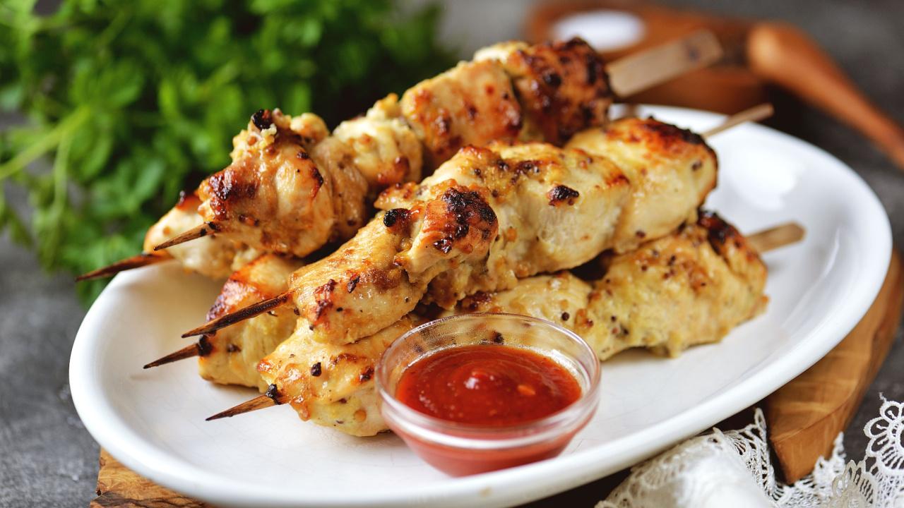 Vištienos iešmeliai medaus - garstyčių marinate, kepti orkaitėje