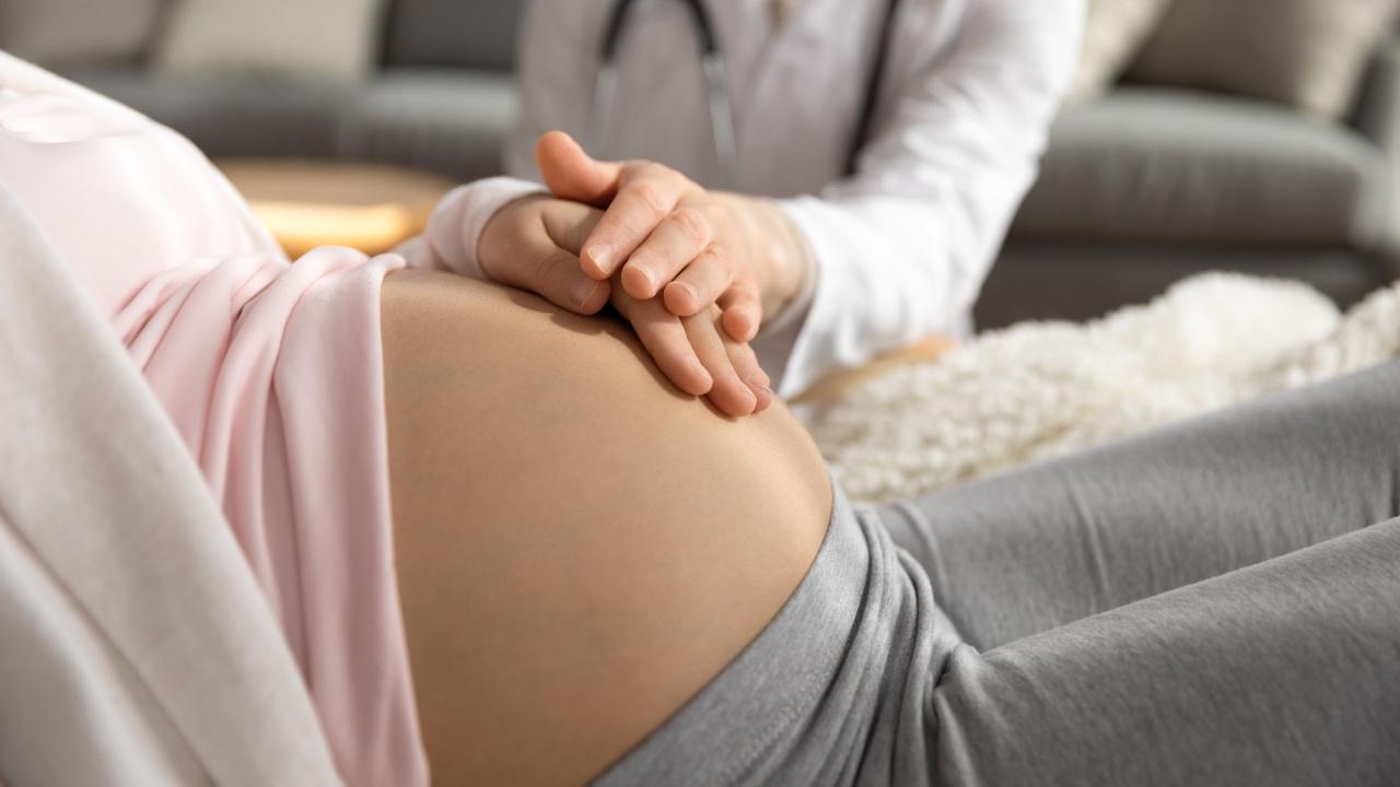 Priežiūra nėštumo ir gimdymo metu, žali vaisiaus vandenys